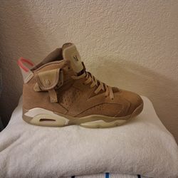 Retro 6 British Khaki Travis Scott's Size 10
