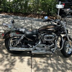 2013 Harley Davidson Sportster XL 1200 Custom