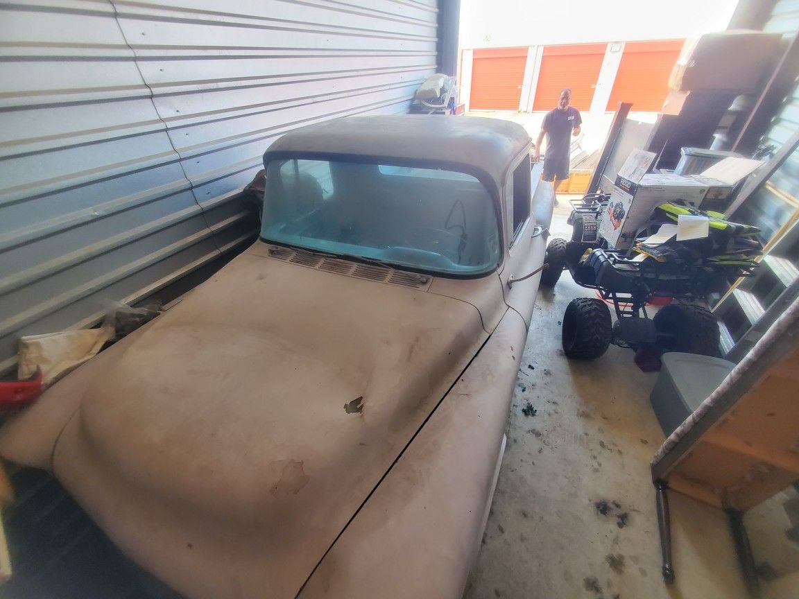 1955 CHEVY PICKUP