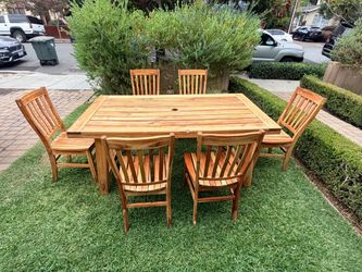 Pottery Barn Grade-A Teak Patio Dining Set—Excellent Condition/Very Clean