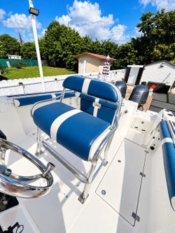 2003 Wellcraft 252 Fisherman - Twin 2014 Yamaha 115, 300 hrs