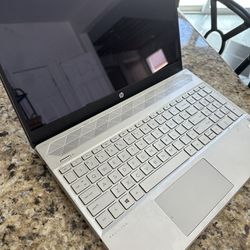 Hp Pavilion Touchscreen Laptop