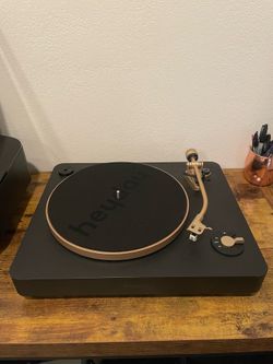 Turntable