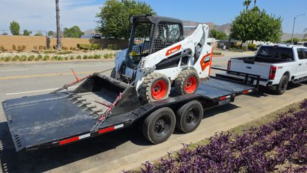 BOBCAT SKIDSTEER  2022 S590