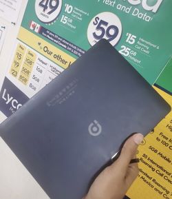 Tablet unlocked with warranty