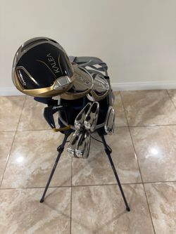 TaylorMade Kalea Women’s Golf Clubs - Like New (Right-handed)