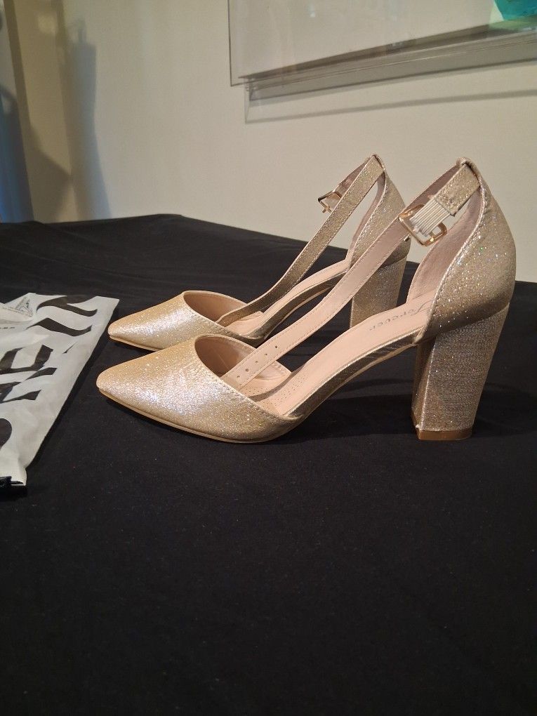 New!!! Women's Heels