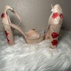 Cute Heels Size 9