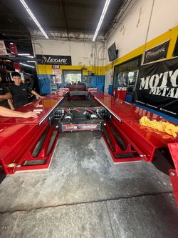ALIGNMENT TECH NEEDED / MECHANIC