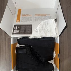 Size 12 Men Black Timberlands (Never Worn)