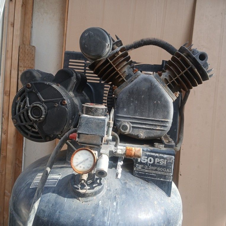 Crafstman 60 Gal Air Compressor