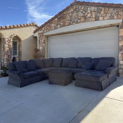 Dark Gray Sectional couch With Storage Ottoman And chaise 