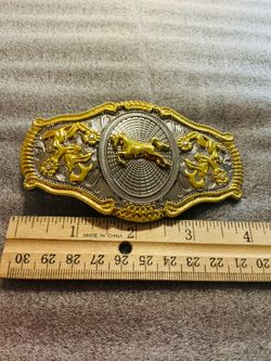 NEW GOLD AND SILVER TONES WESTERN BELT BUCKLE - $15