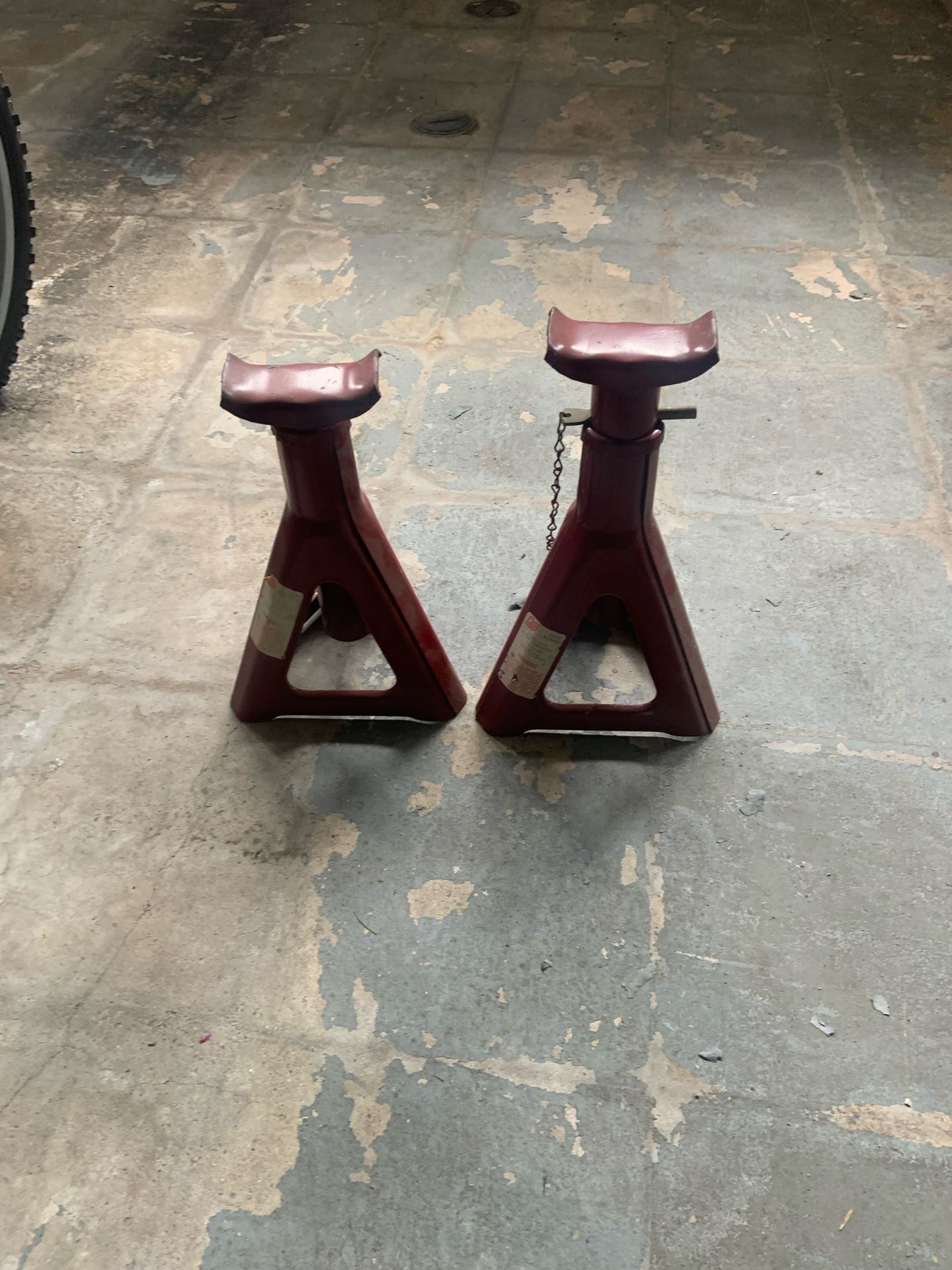 Car Jack Stands