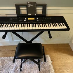Yamaha Digital Keyboard