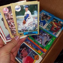 Box of Baseball/MLB Cards  (Box Size 10x12)