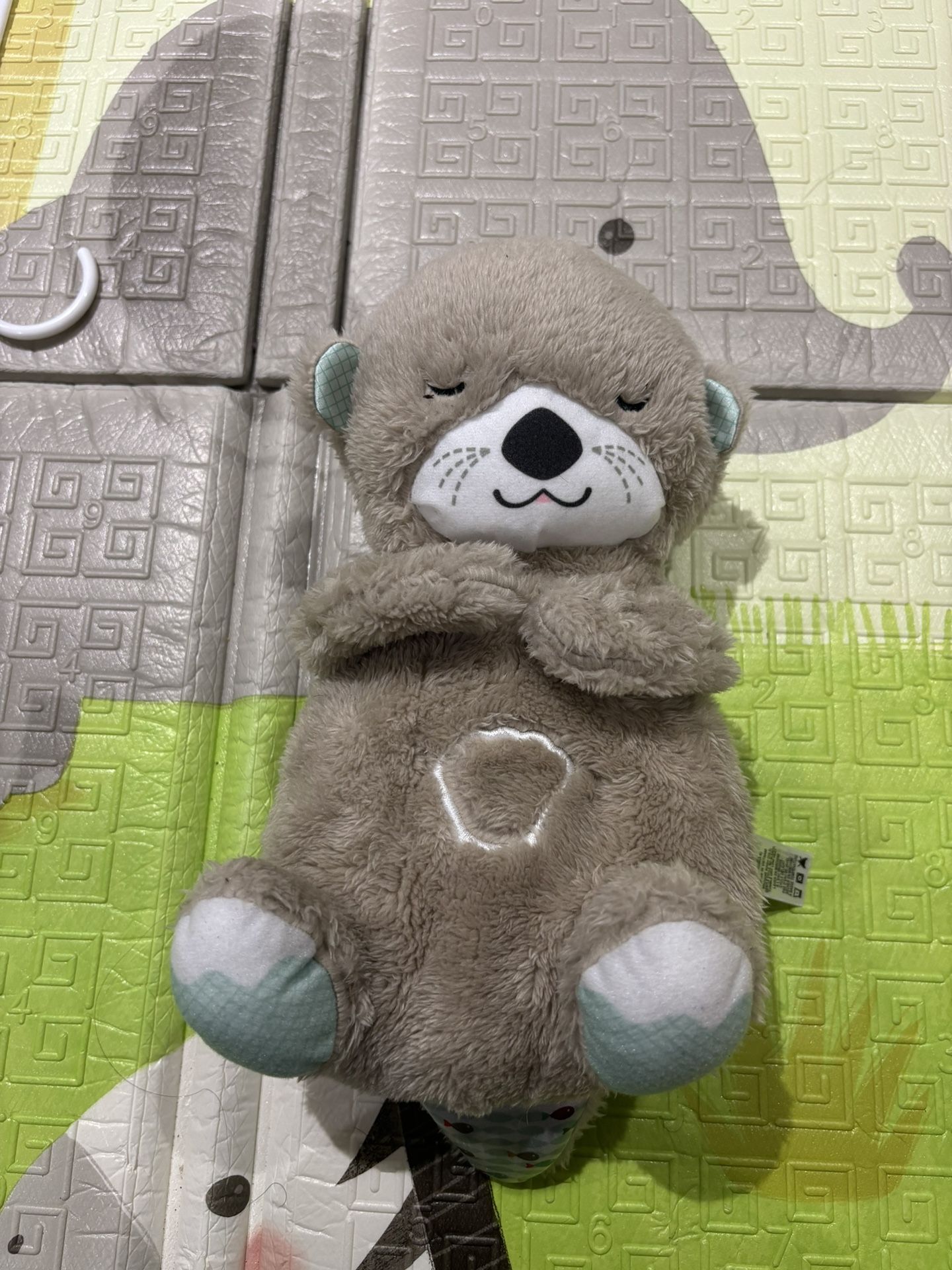 Fisher Price SOOTHE N SNUGGLE OTTER