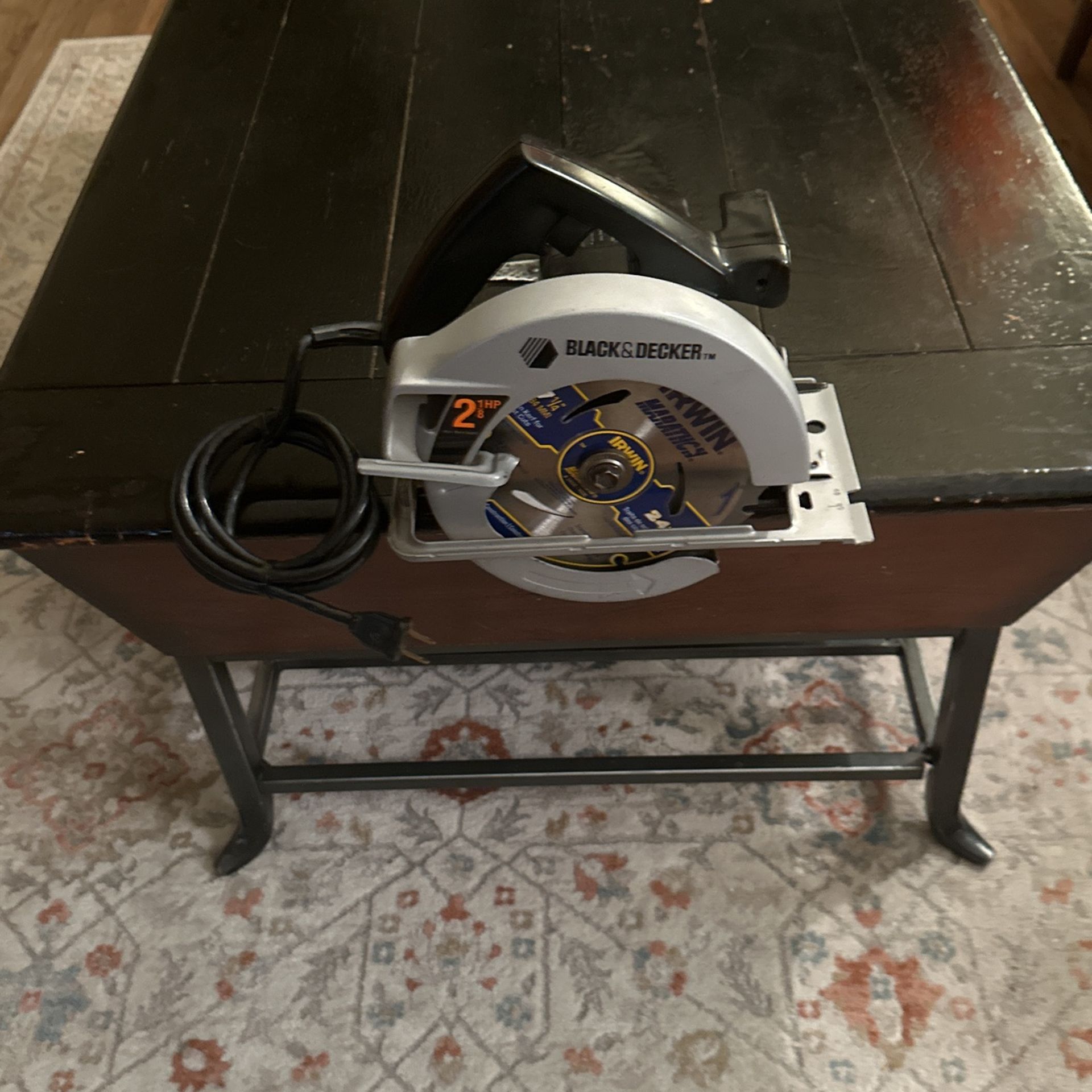 Black And Decker 7 1/4 Circular Saw 21/8 Hp Great Condition $40 