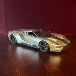 2017 Ford GT 1/18 Maisto Model Car 