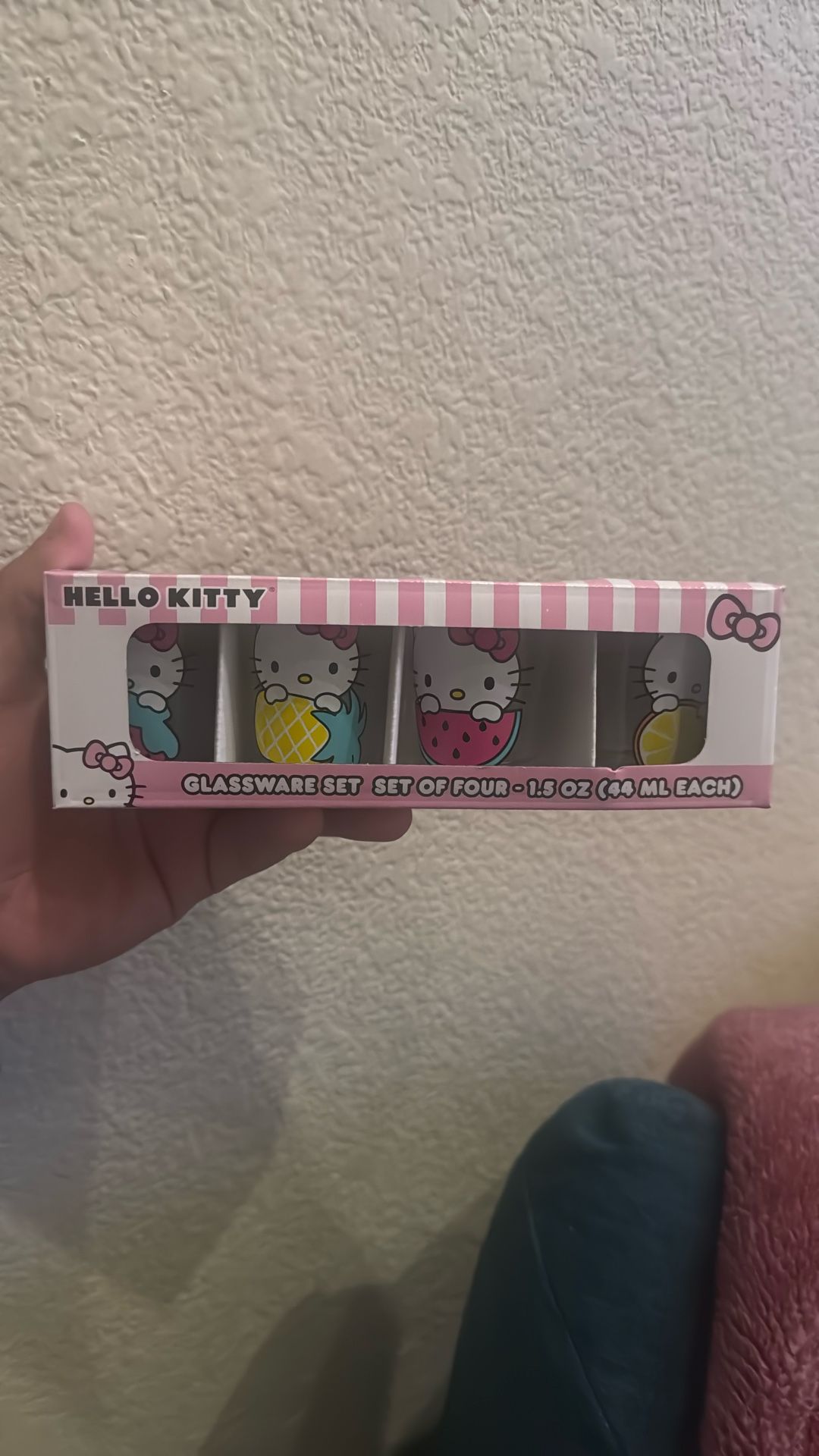 Hello Kitty Shot Glasses 4 Count