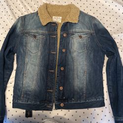 Women Jean Jacket With Sherpa 