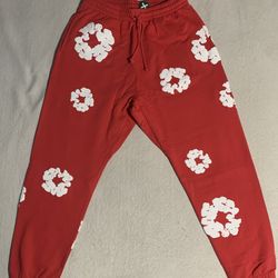 100% Authentic Denim Tears The Cotton Wreath Sweatpant Red Size Large