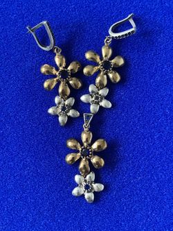 Sapphire Topaz Silver & Bronze Flower Pendant Necklace Earring Set