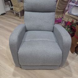 Manual Reecliner, Polyester, Bronco Gray Color