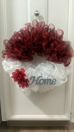 20 × 20 inch wreath