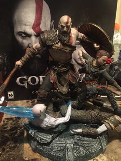 God of war collectors statue