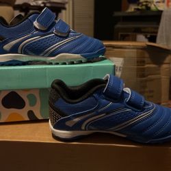 Firelli Children’s Soccer Shoes/cleats Size 10