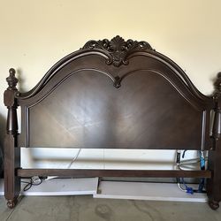 Madura Poster Bedroom set