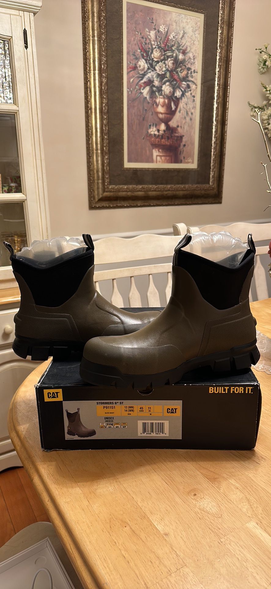 BRAND NEW - Men’s Caterpillar Work Boots ST - Size 12 Authentic! 
