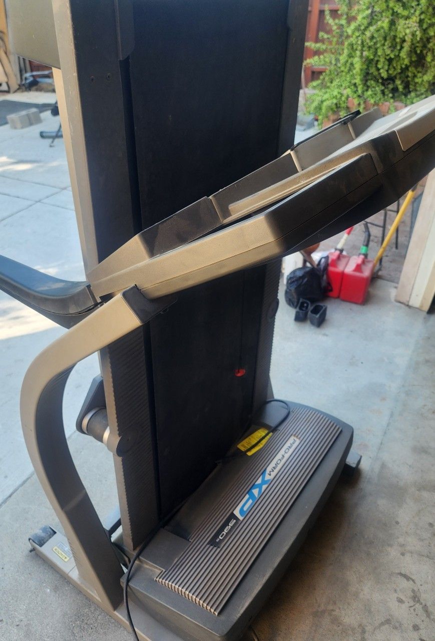 Free Treadmill Proform