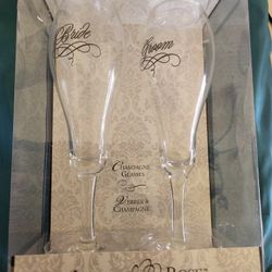 Bride & Groom Glasses