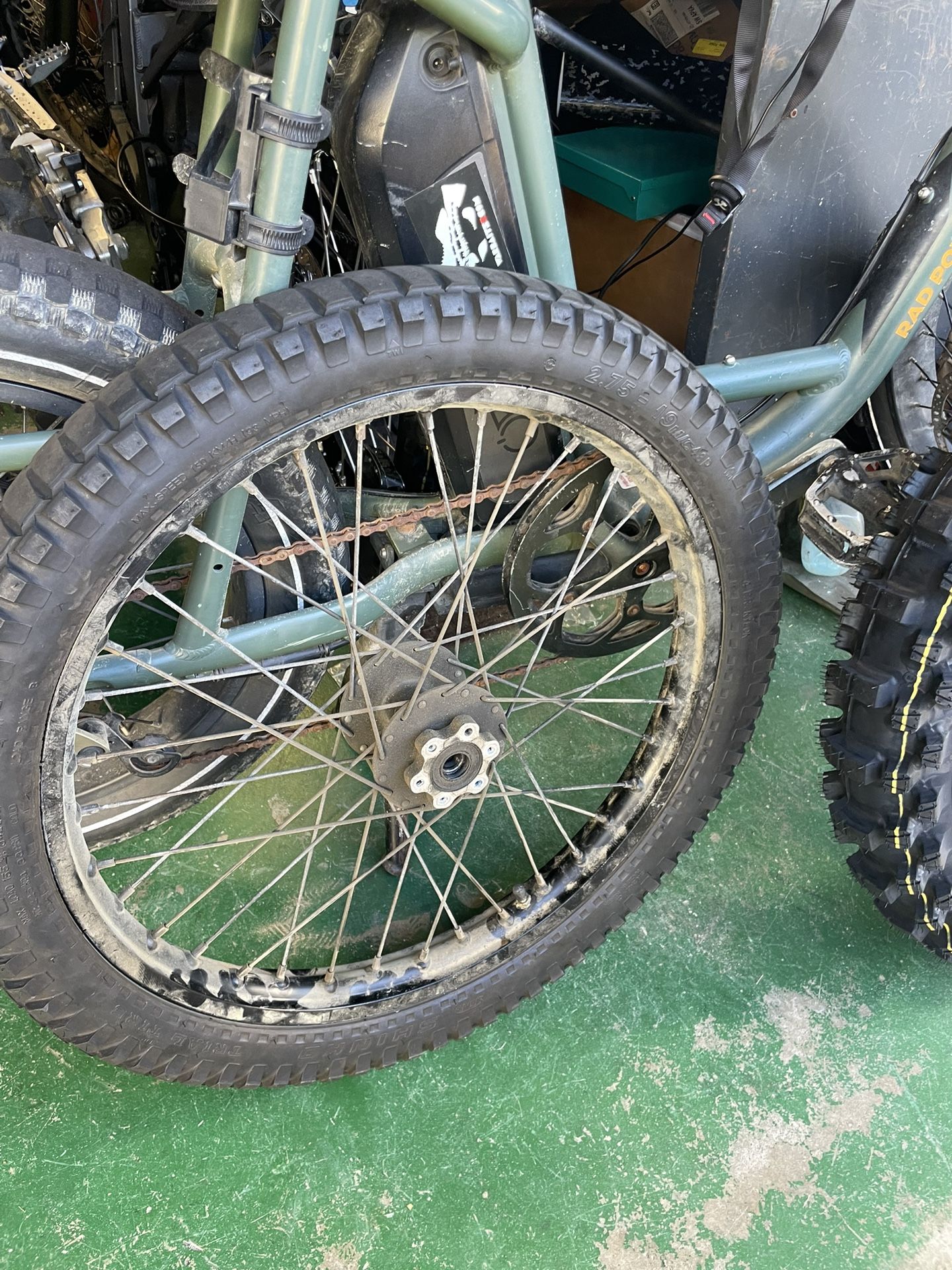 19 rear wheel with shinko tire for surron