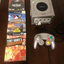 GameCube Platinum With Controller And Wires + 3 Games