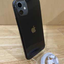 Apple iPhone 11 64 Gb Black Unlocked For Any Carrier/ iPhone 11 64 Gb Negro Liberado Para Cualquier Compañía 