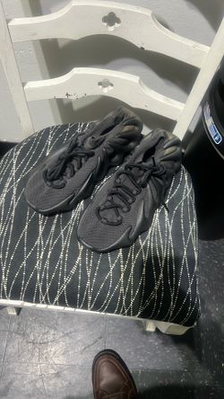 YEEZY 450 Size 10