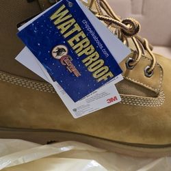 Mens boots Chippewa boots size 14 new