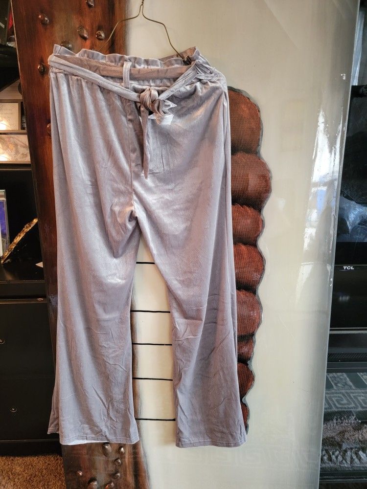 Velvet Pant With Belt