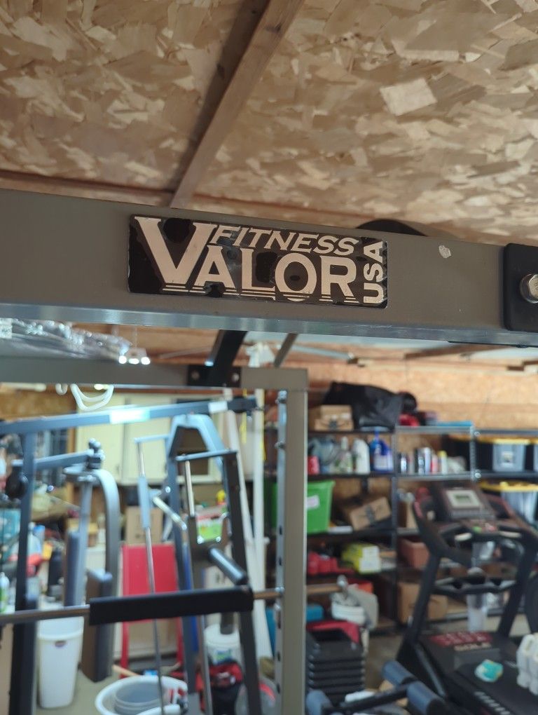 Squat Rack And Bench