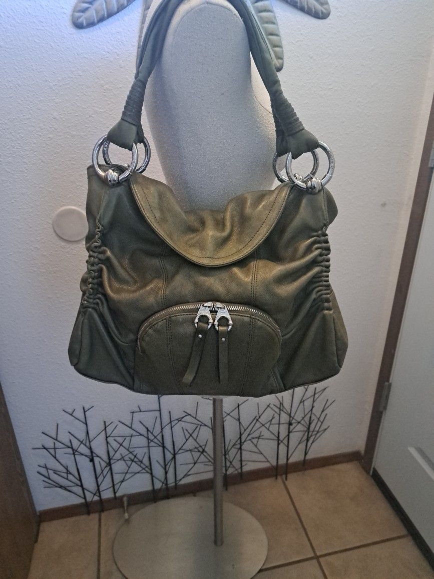 B Makowsky ,Slouchy Hobo Shoulder Tote Bag,Green Pebbled Leather Olive Color,Tons Of Storage,Great Every Day,Week-Ender, Non Smoking Home,No Damage,