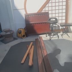 TWIN BED WITH BOX AND MATRESS