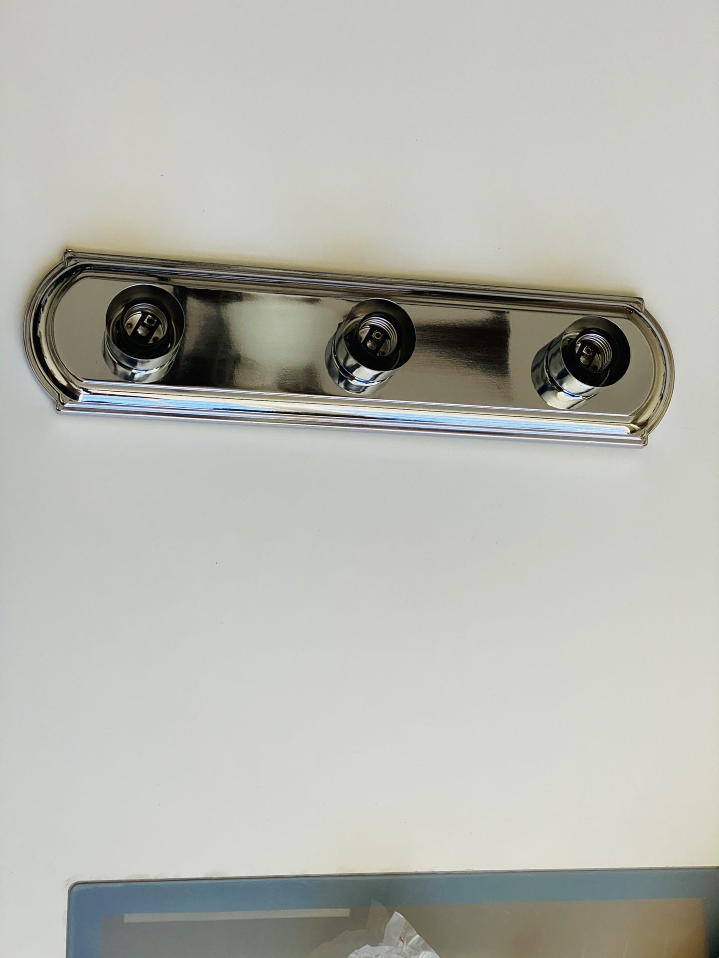 Trans Globe Lighting Vanity Light. 3 bulb assembly. Finish: Polished Chrome. Brand new. Never used. Still in original packaging. Recommended Room Kids
