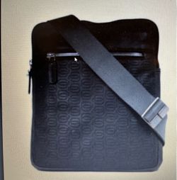 Piquadro men’s leather Crossbody bag made in Italy