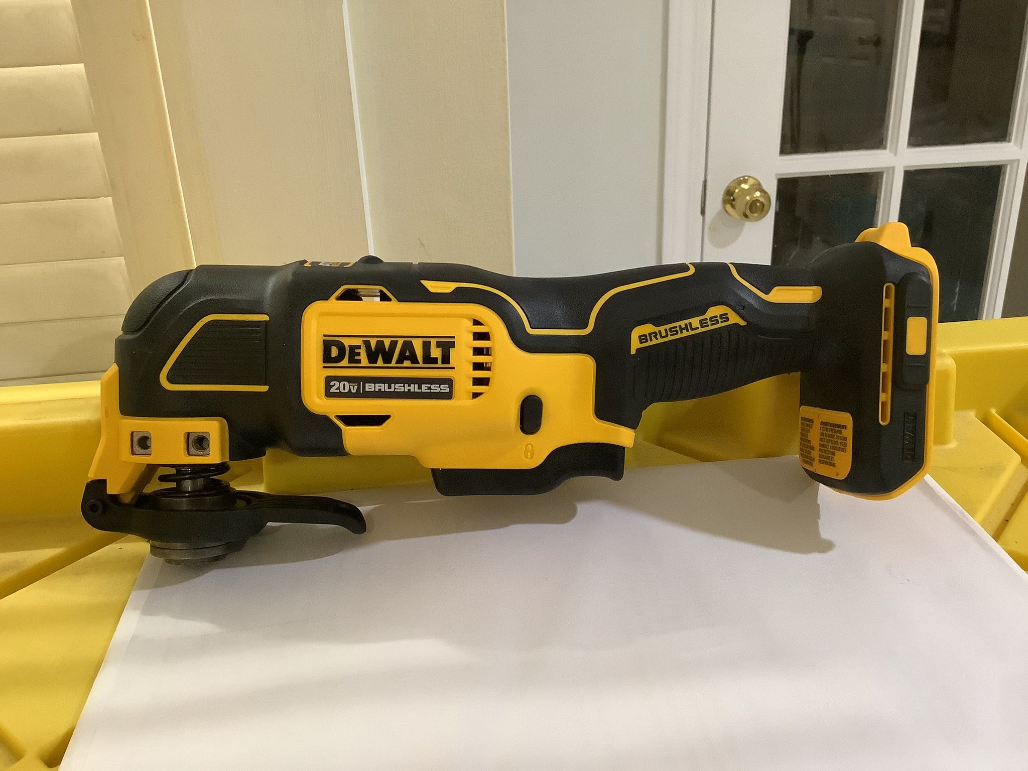 DCS354 DeWALT 20V Max Brushless Oscillating Multi Tool TOOL ONLY