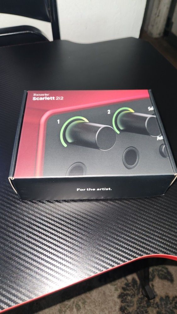 Focusrite Scarlett 2i2 4th Gen Audio Interface