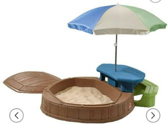 Step2® Naturally Playful Summertime Play Center