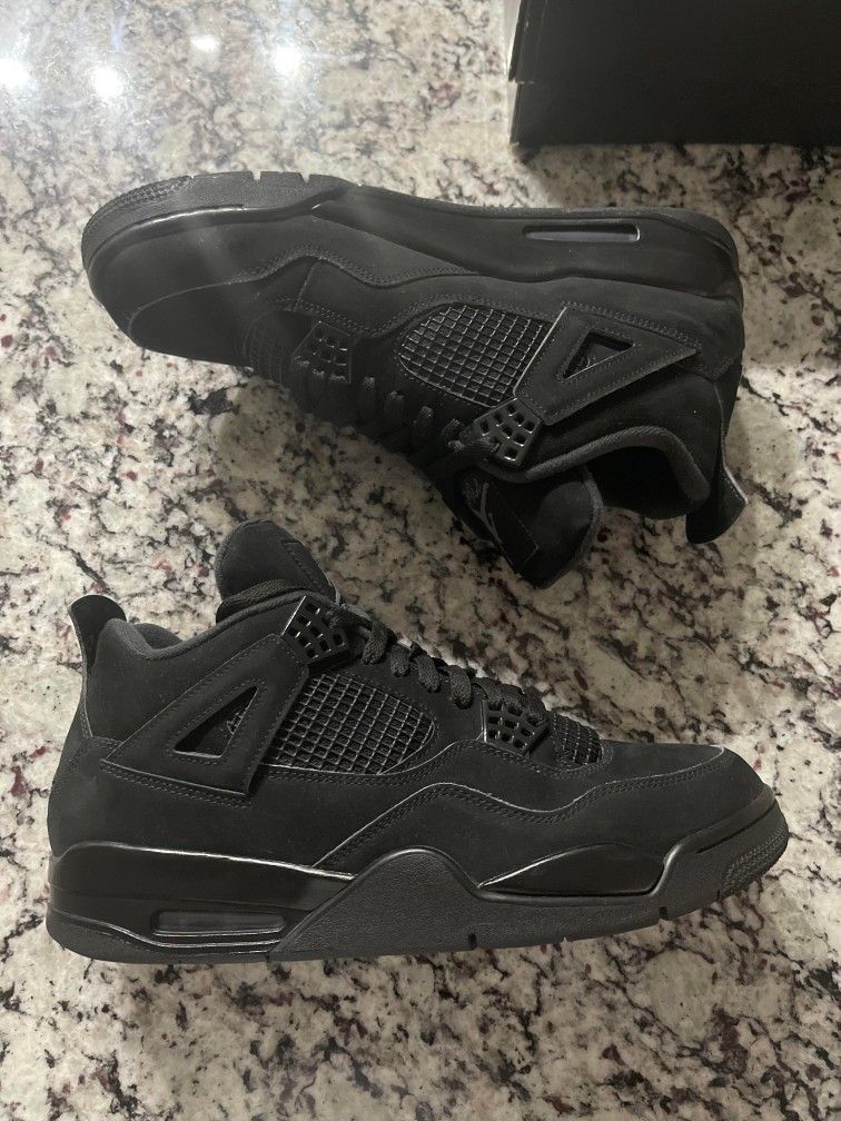 Air Jordan 4 Black Cat  (Men 9)